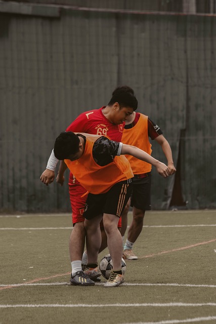 守疲于应对